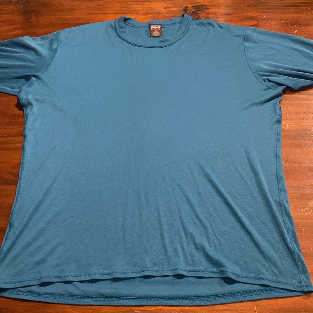 PATAGONIA TEAL THERMAL BASE LAYER CREW🌹 - Picture 4 of 12
